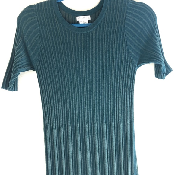 Cooperative Urban Outfitters Green Pleated Sweater Dress size Extra Small - Picture 4 of 7